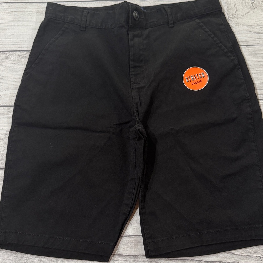 The Children's Place Boys HUSKY Flat Front Stretch Fabric Shorts in Black